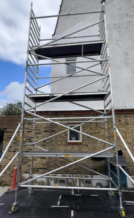 Scaffold tower hire for commercial maintenance projects