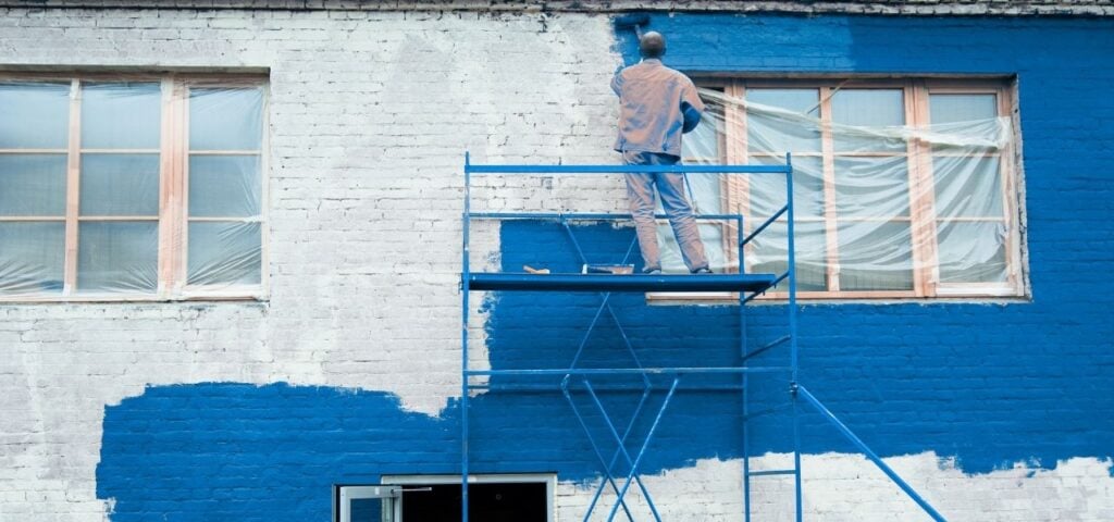Do I Need Scaffolding to Paint a House?
